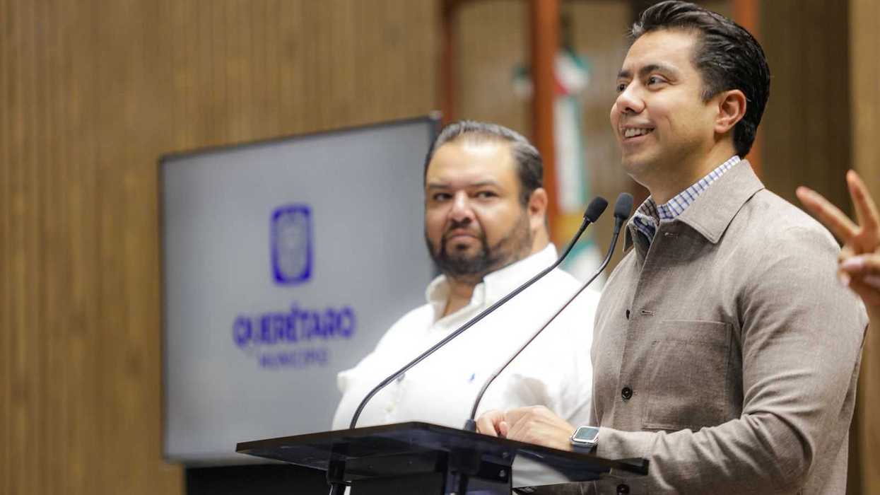 Operativo carrusel de la Guardia Nacional y policía municipal sobre carretera federal 57 en Querétaro