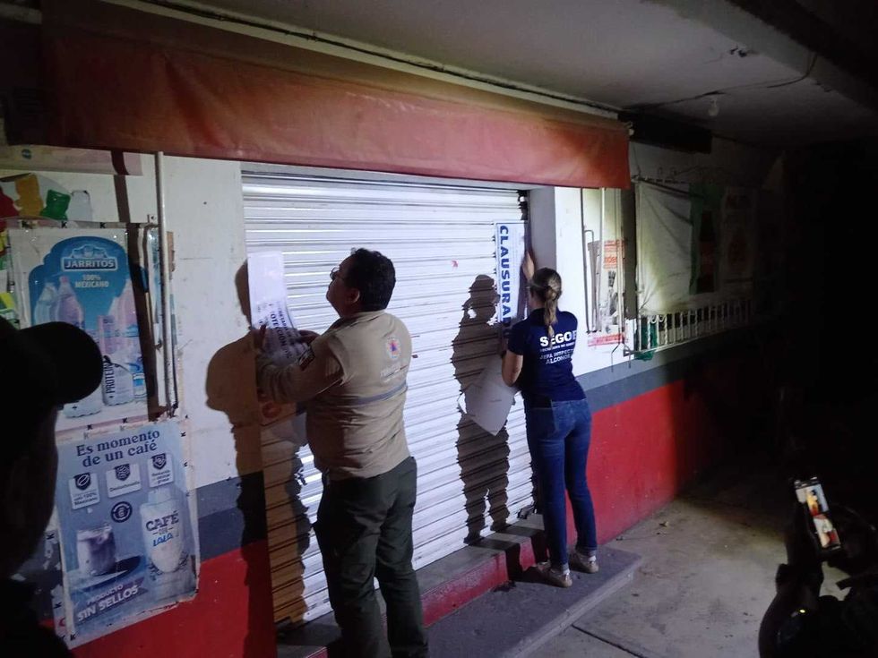 Operativo de inspecci\u00f3n de la Secretar\u00eda de Gobierno municipal en San Miguel Galindo San Juan del R\u00edo suspende establecimiento por alcohol irregular