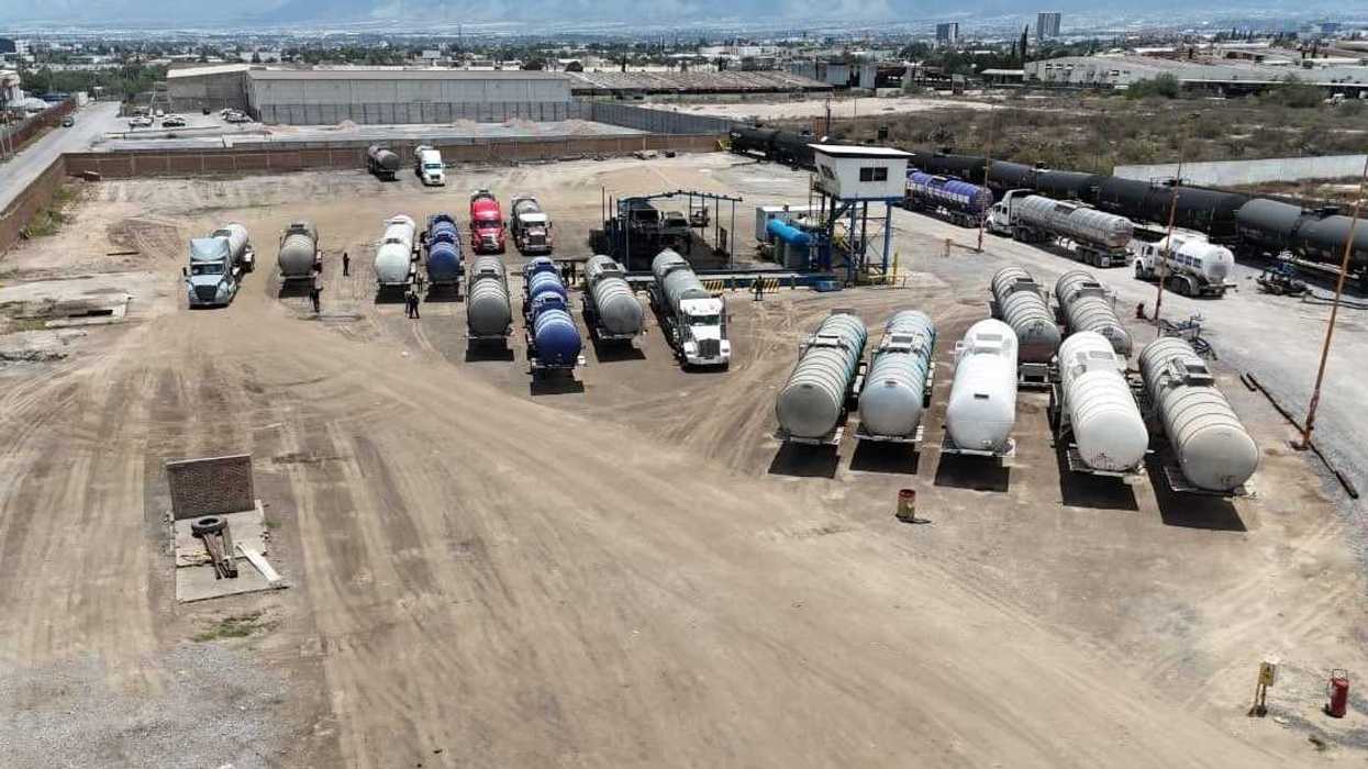 Operativo de la Guardia Nacional contra tomas clandestinas en Polotitlán Estado de México sobre la carretera federal México-Querétaro