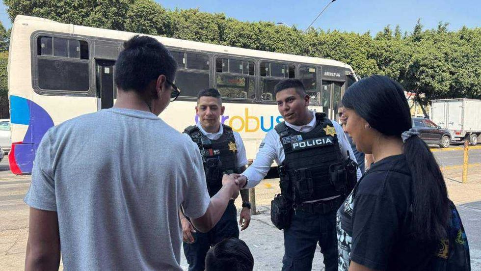 Operativo de seguridad municipal en Querétaro durante Buen Fin 2025. SSPMQ mantuvo cobertura en 46 centros comerciales y 24 tianguis entre el 13 y 17 de noviembre.