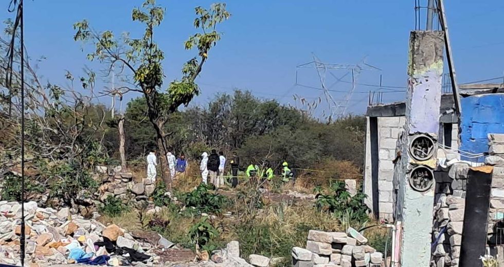 Operativo policial en zona despoblada de Ranchos Unidos por hallazgo de cad\u00e1ver en San Juan del R\u00edo