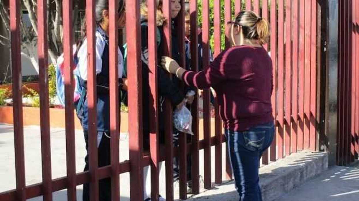 padres-de-familia-reprueban-agresion-en-tecnica-11-de-san-juan-del-rio