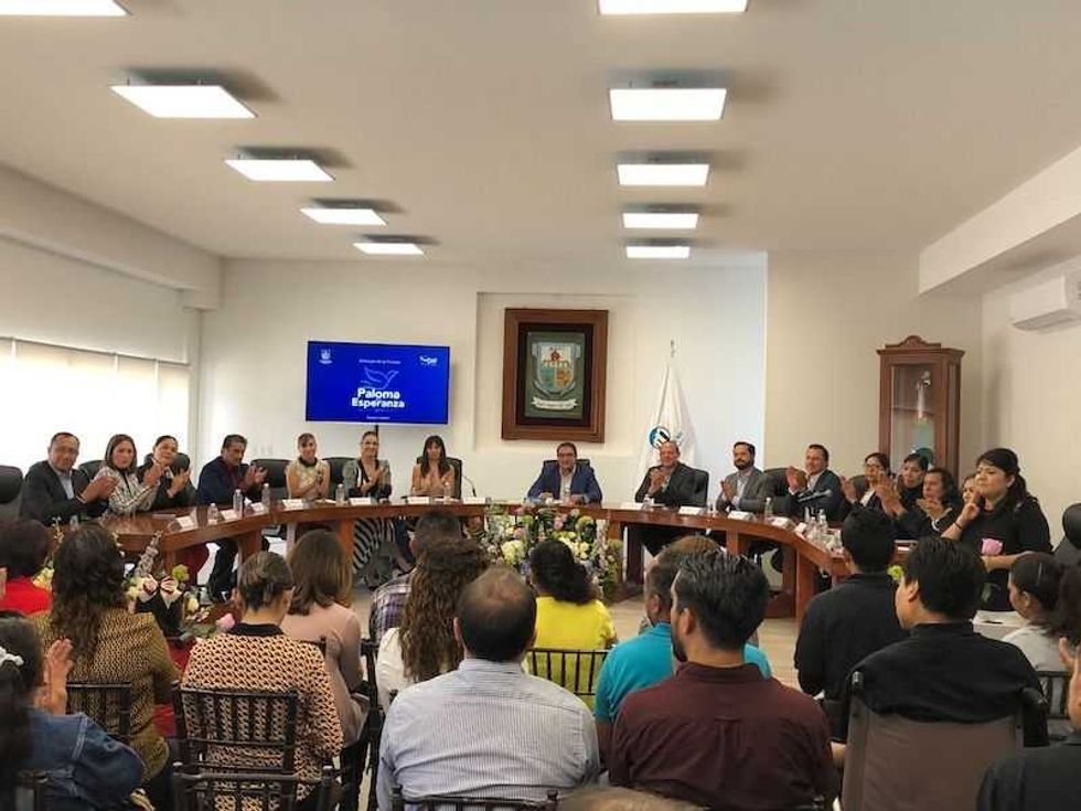 paloma esperanza sjr2