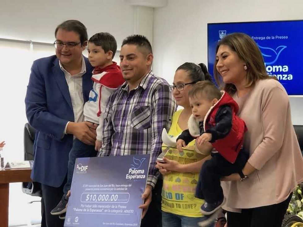 paloma esperanza sjr5