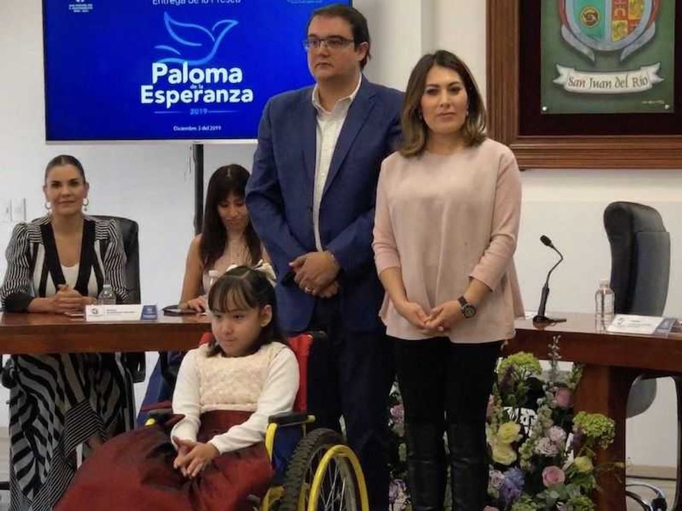 paloma esperanza sjr7