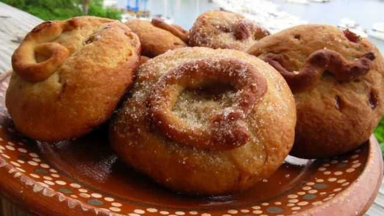 pan-al-estilo-chilapa-tradicion-en-altares-de-dia-de-muertos