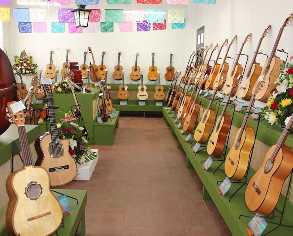 paracho se prepara para la xlvi feria internacional de la guitarra 1