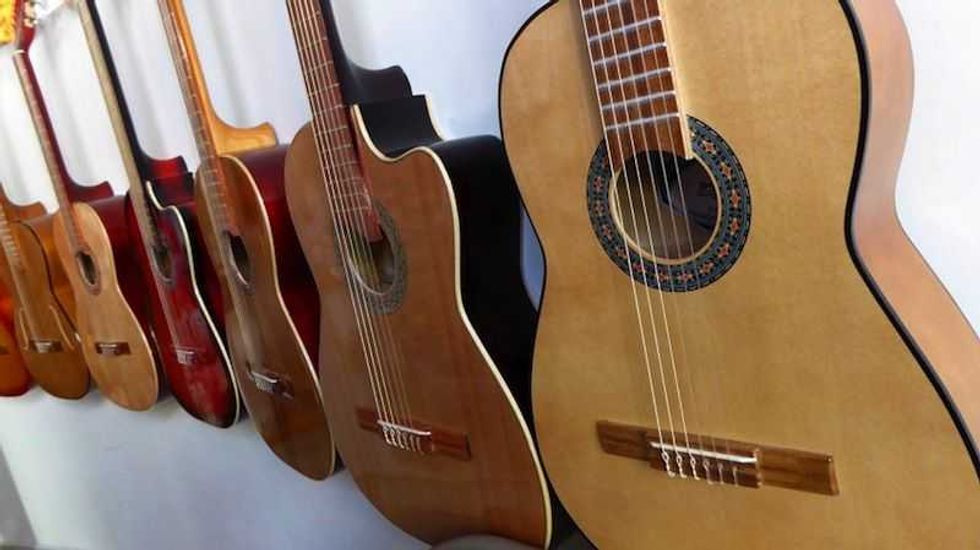 paracho se prepara para la xlvi feria internacional de la guitarra