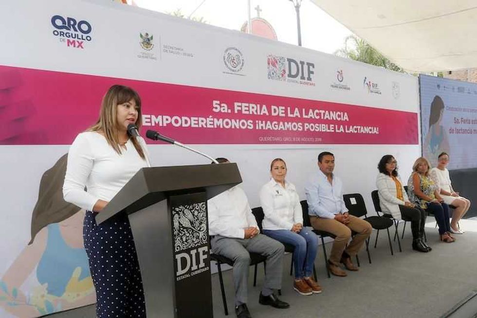 participa dif estatal en la 5ta feria de lactancia en pedro escobedo 4