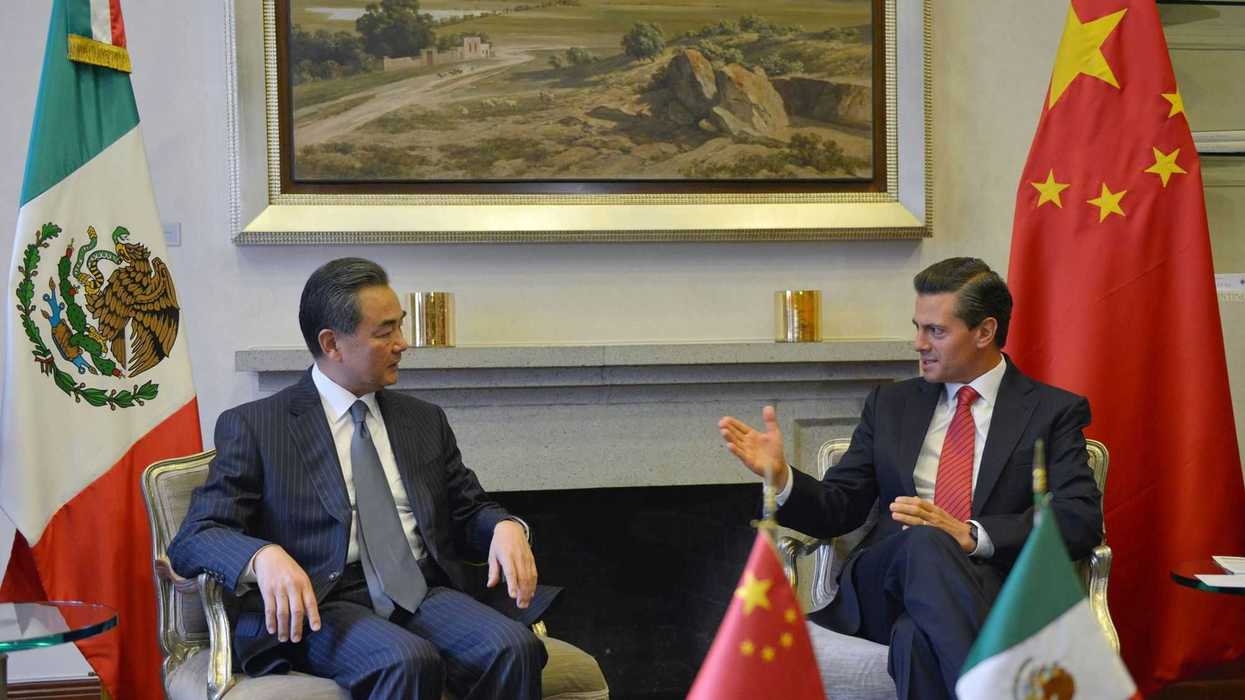 PEÑA NIETO CON CANCILLER CHINO