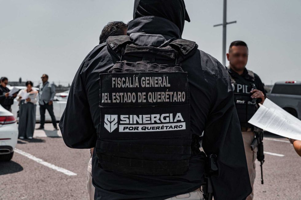 Personal ministerial de la FGE ejecuta cateo de Sinergia en comunidad rural de Quer\u00e9taro