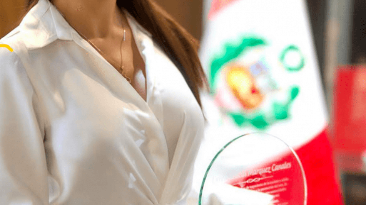 Perú Moda Miami reconoce a la actriz y modelo peruana Luren Márquez.