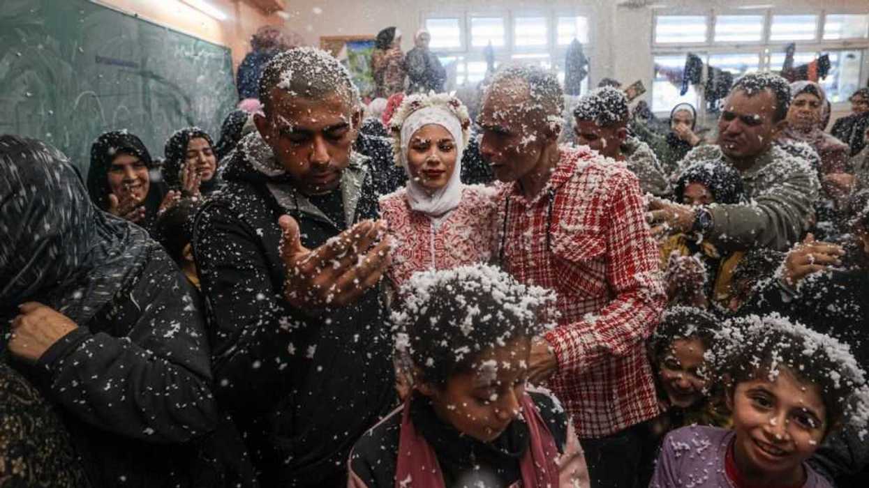 Pese a la guerra, los israelíes tratan de recuperar una vida normal. AFP.