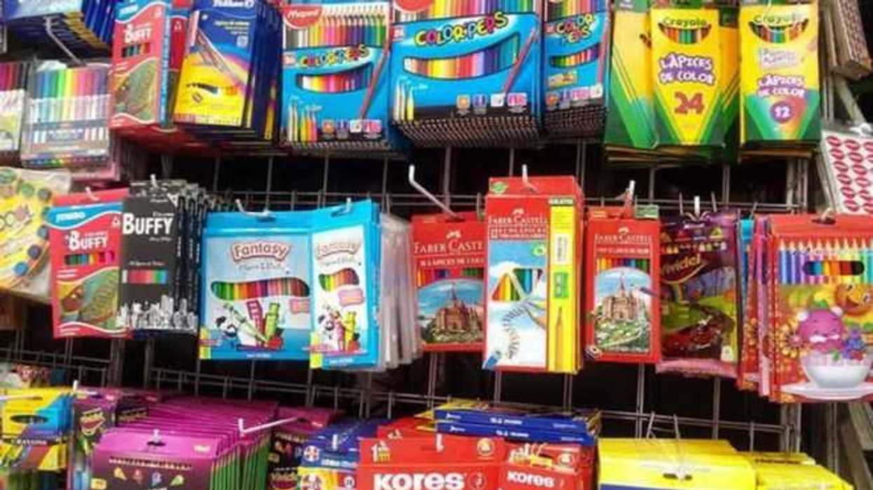 pese-a-tarjetas-de-apoyo-la-venta-de-utiles-escolares-es-lenta
