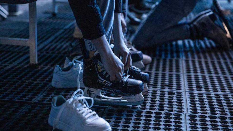 Pista de hielo gratuita del Festival Alegría 2025 en Plaza Independencia, San Juan del Río, Querétaro.