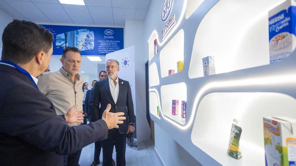 Planta SIG en Parque Industrial Aerotech de Colón Querétaro durante anuncio de inversión de mil 910 millones de pesos para expansión en dos fases hasta 2028