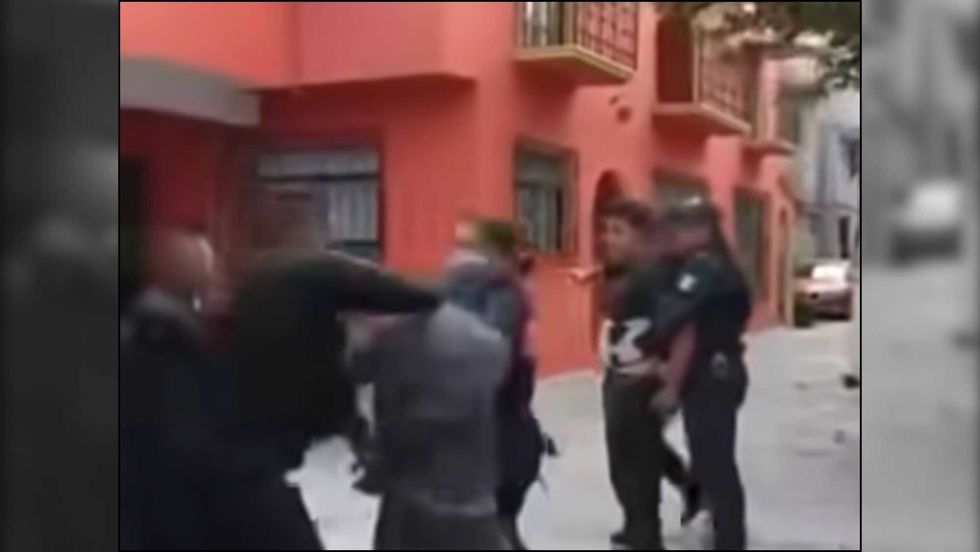 Polic\u00edas municipales detienen a personas durante operativo tras supuesta ri\u00f1a en San Pedro Ahuacatl\u00e1n, San Juan del R\u00edo