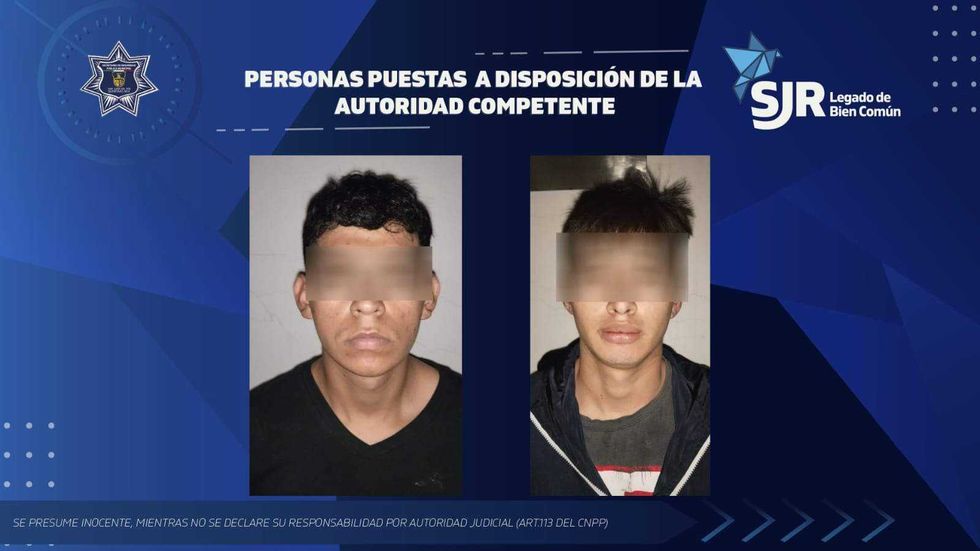 Policía Municipal de San Juan del Río detuvo a dos hombres cuando robaban en escuela primaria ubicada en calle Emiliano Zapata durante la madrugada.