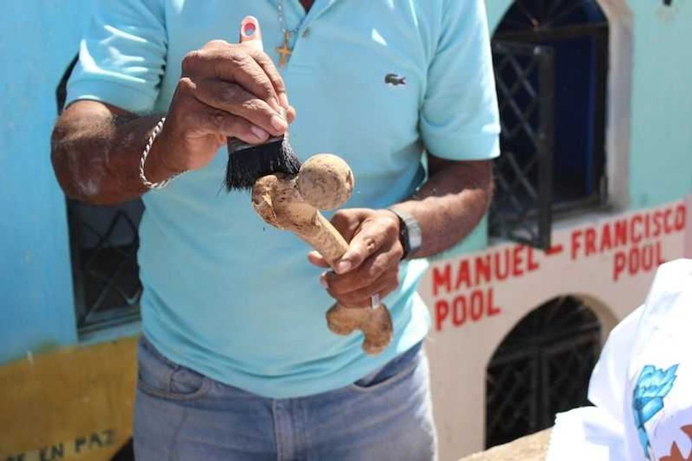 pomuch recibe al visitante con un aroma muerte mezclado con pan 3