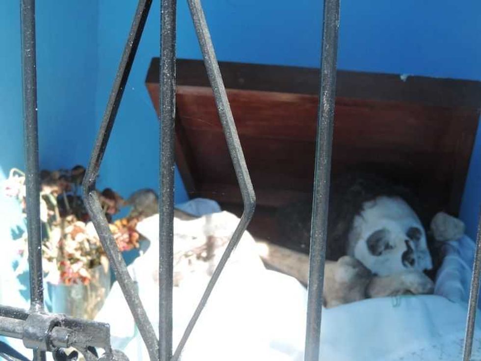 pomuch recibe al visitante con un aroma muerte mezclado con pan 4