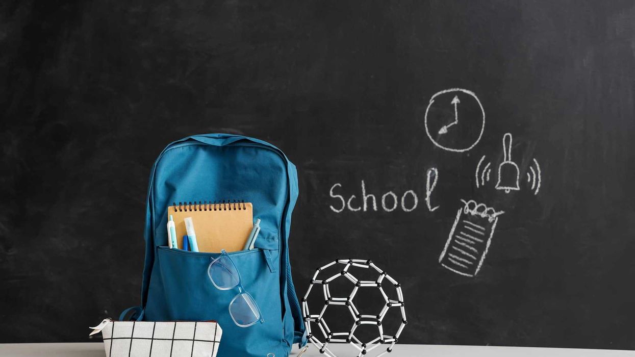 Portal web de SEDEQ donde padres de familia pueden consultar el listado de escuelas con RVOE en Querétaro.