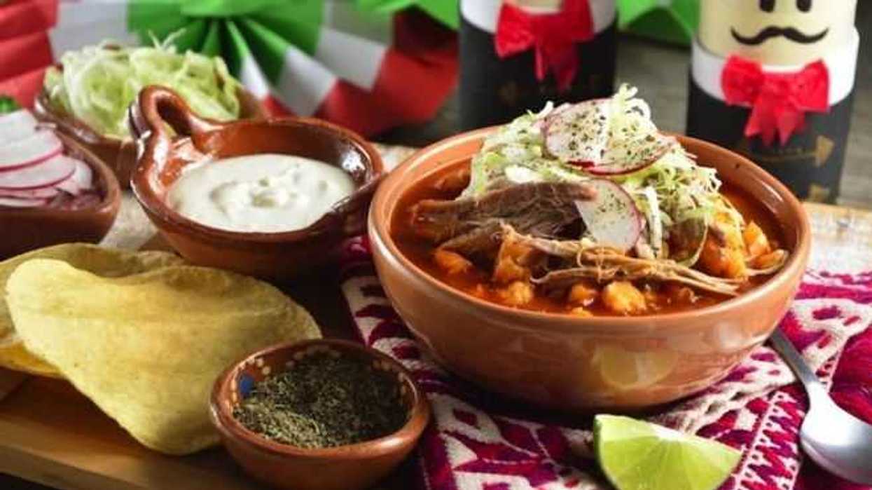 pozole-preferido-por-mexicanos-para-festejar-noche-mexicana