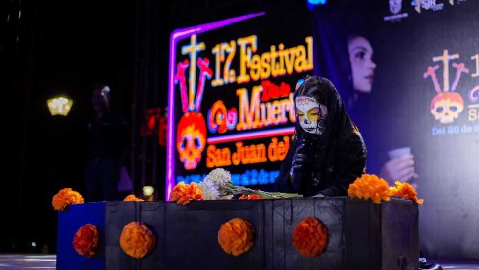 Premian concurso infantil de Disfraces Mexicanos en San Juan del Río.