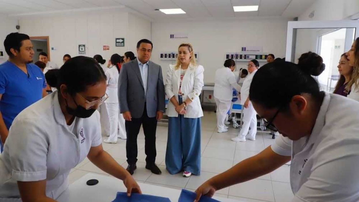 Preparativos finales en la Universidad de las Mujeres para recibir a nuevas estudiantes.