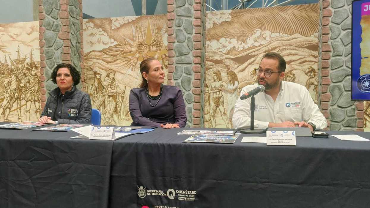 Presentación de Contigo Aprendemos: Explorando el Territorio STEM, encabezada por la Secretaría de Educación de Querétaro