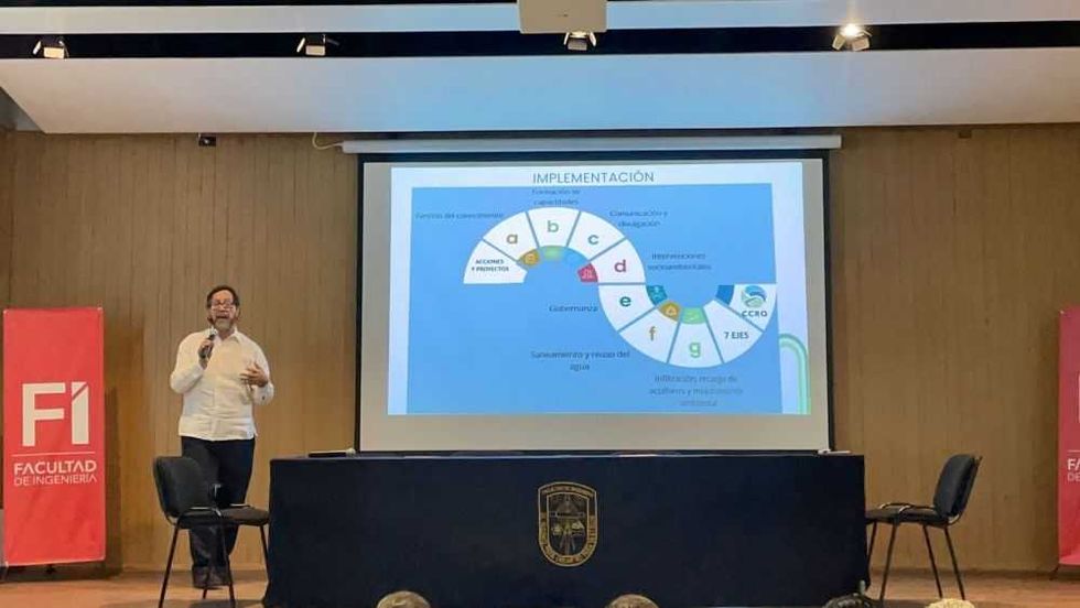 Presentación del Plan Integral para la Gestión de la Cuenca del Río Querétaro en la UAQ.