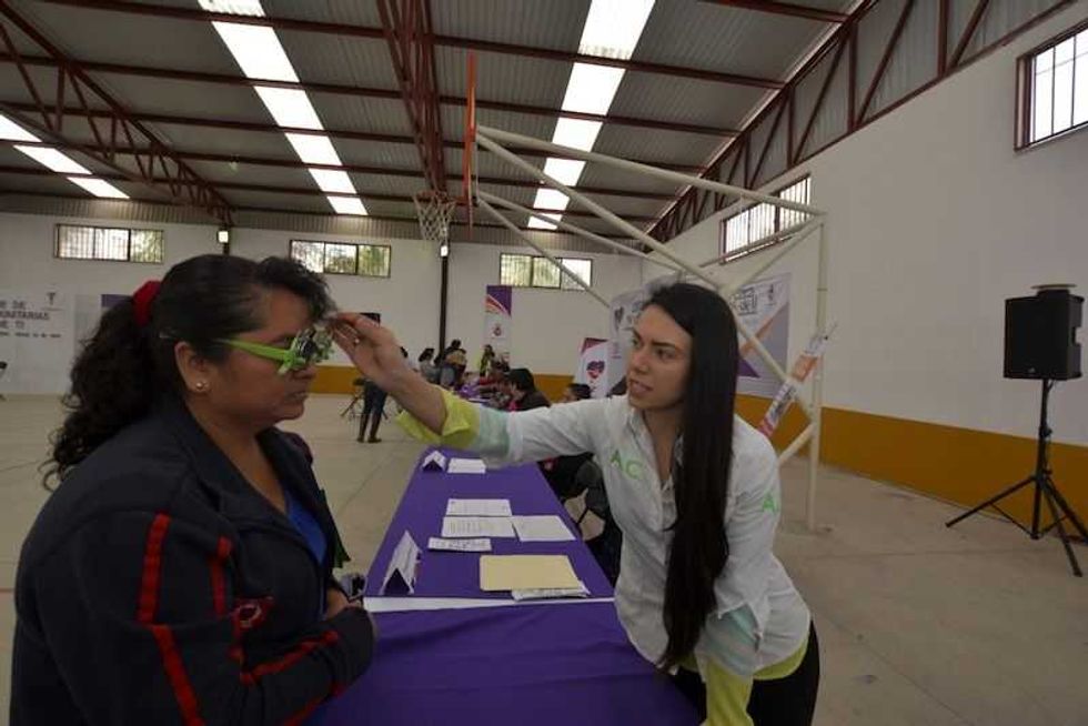 presidenta del dif encabeza jornada comunitaria en tequisquiapan 1