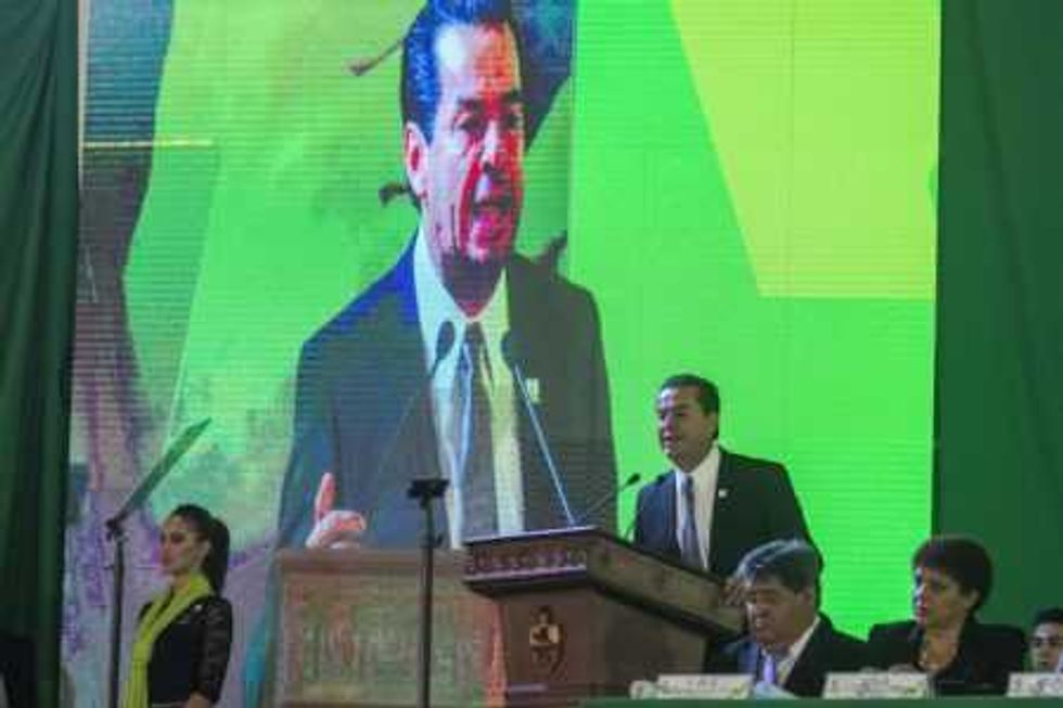 primer_informe_de_gobierno_de_raul_orihuela_presidente_municipal_de_tequisquiapan__01