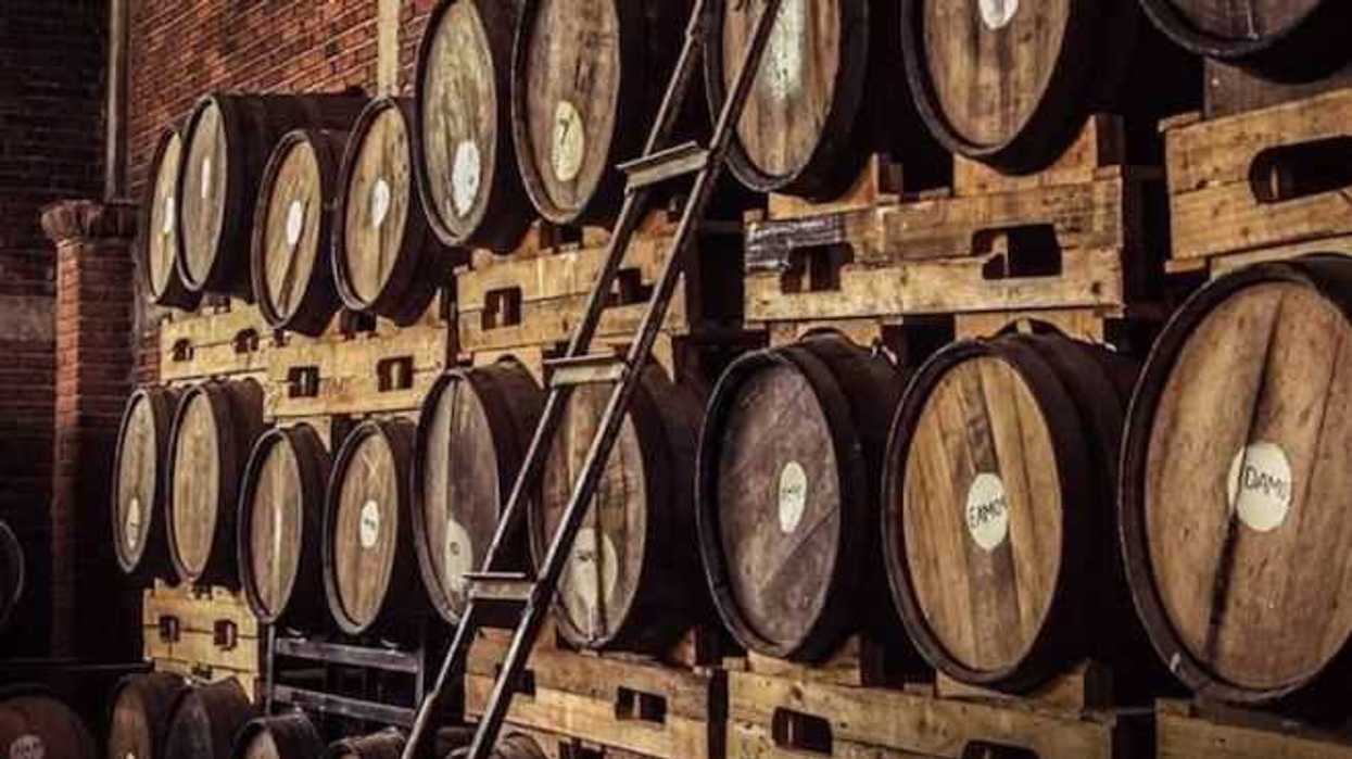 Productores de destilados con denominación a favor de apertura