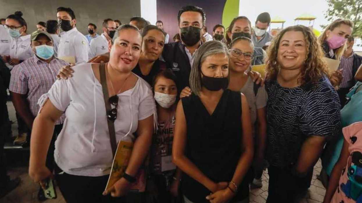 Programa 'Con Ellas' ha beneficiado a 10 mil mujeres de Querétaro.