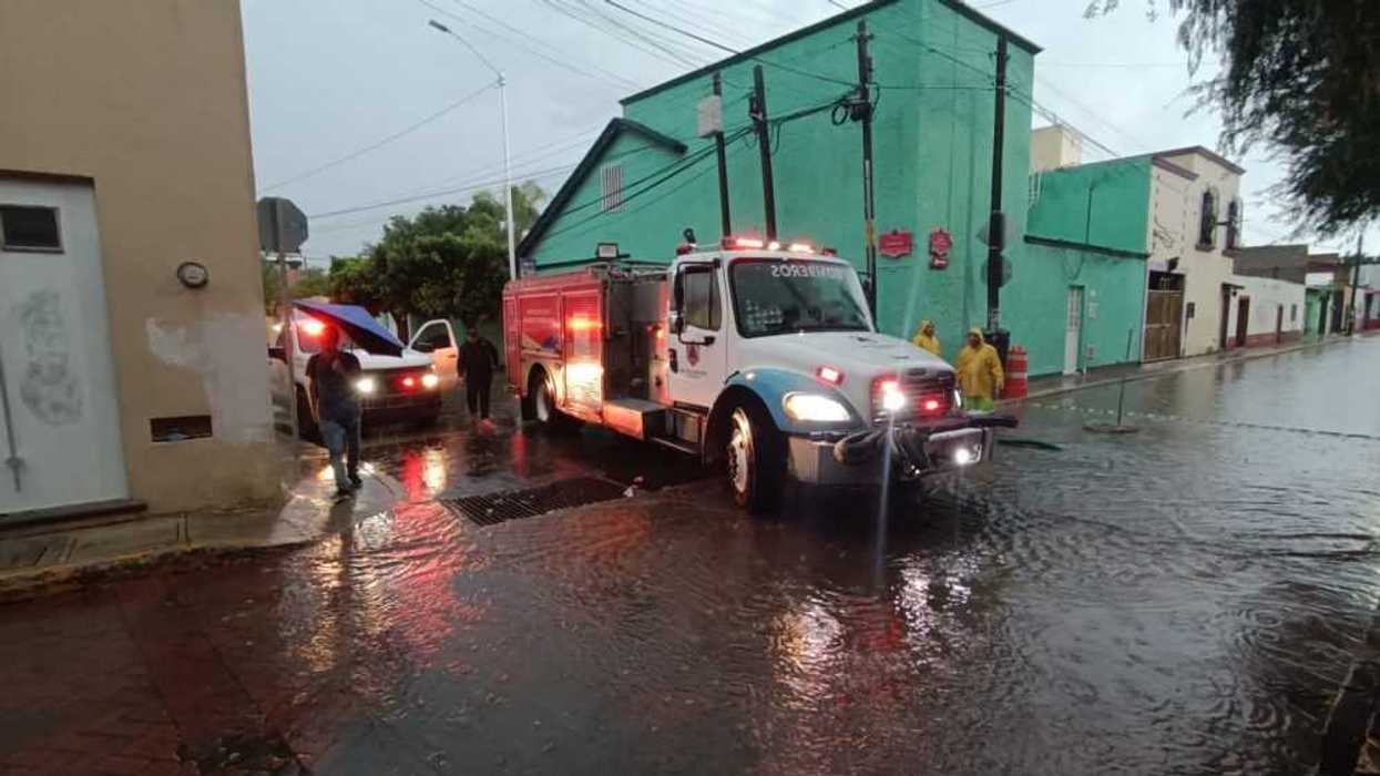 Pronóstico Meteorológico: Lluvias intensas y vientos fuertes en varias regiones de México.
