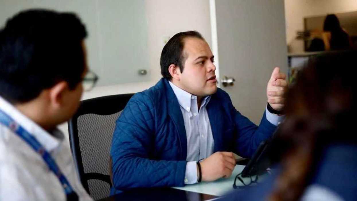 Protección Civil encontró sin vida a joven en WTC de Querétaro.