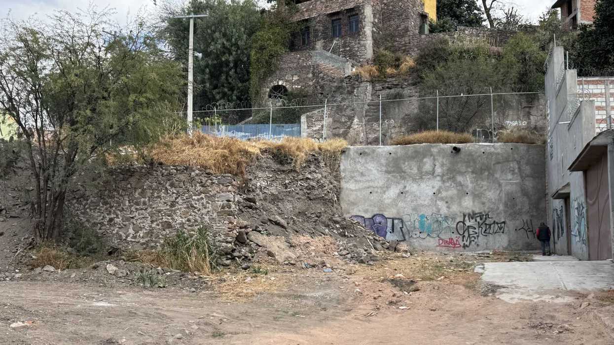 Quejas por predios abandonados y falta de urbanización en El Molino.