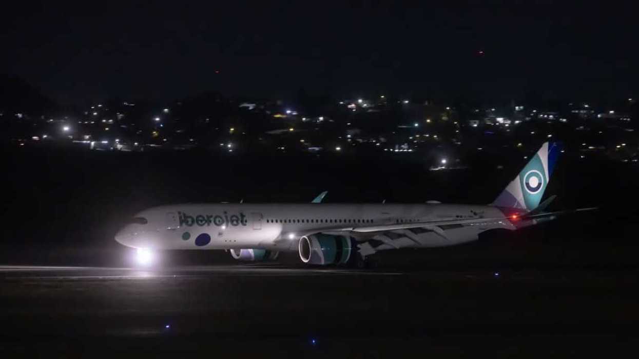 Queretanos repatriados desde Medio Oriente llegan al Aeropuerto Internacional de Querétaro