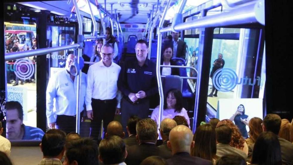 Querétaro despliega sistemática innovación y flota ecológica de transporte.