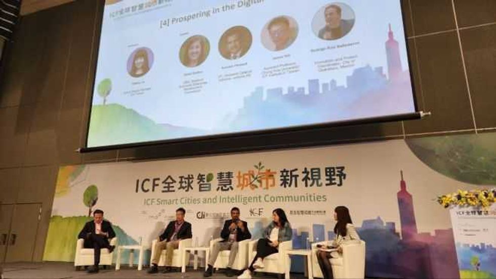 Querétaro destaca en la Cumbre de Ciudades Inteligentes en Taipéi con su Centro de Innovación.