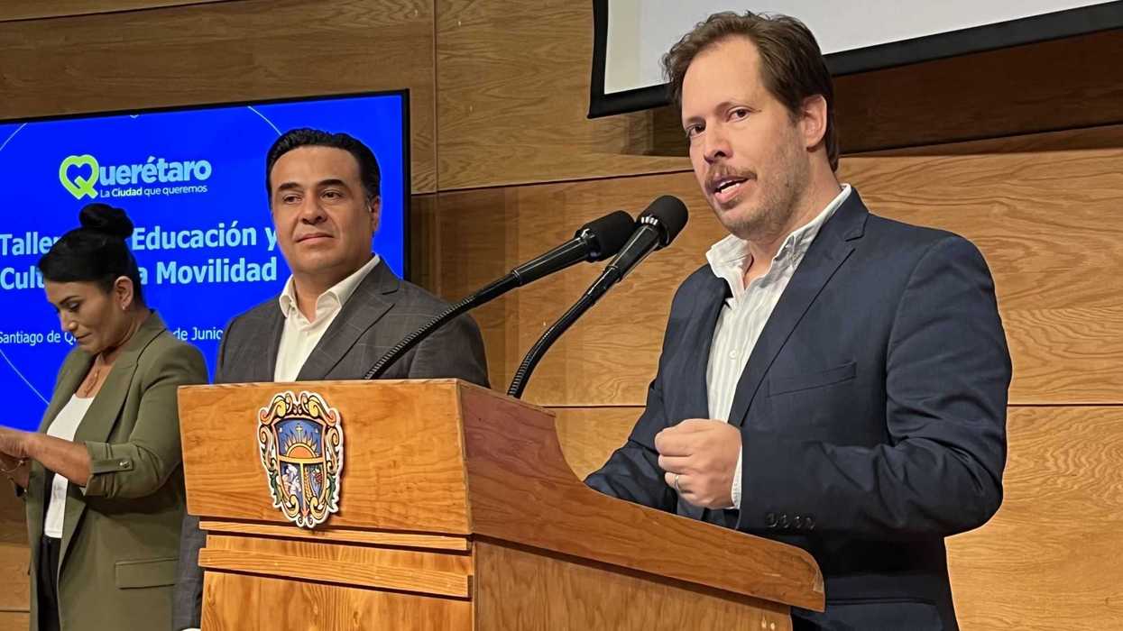 Querétaro inicia sanciones a camiones de carga que entren a Centro Histórico.