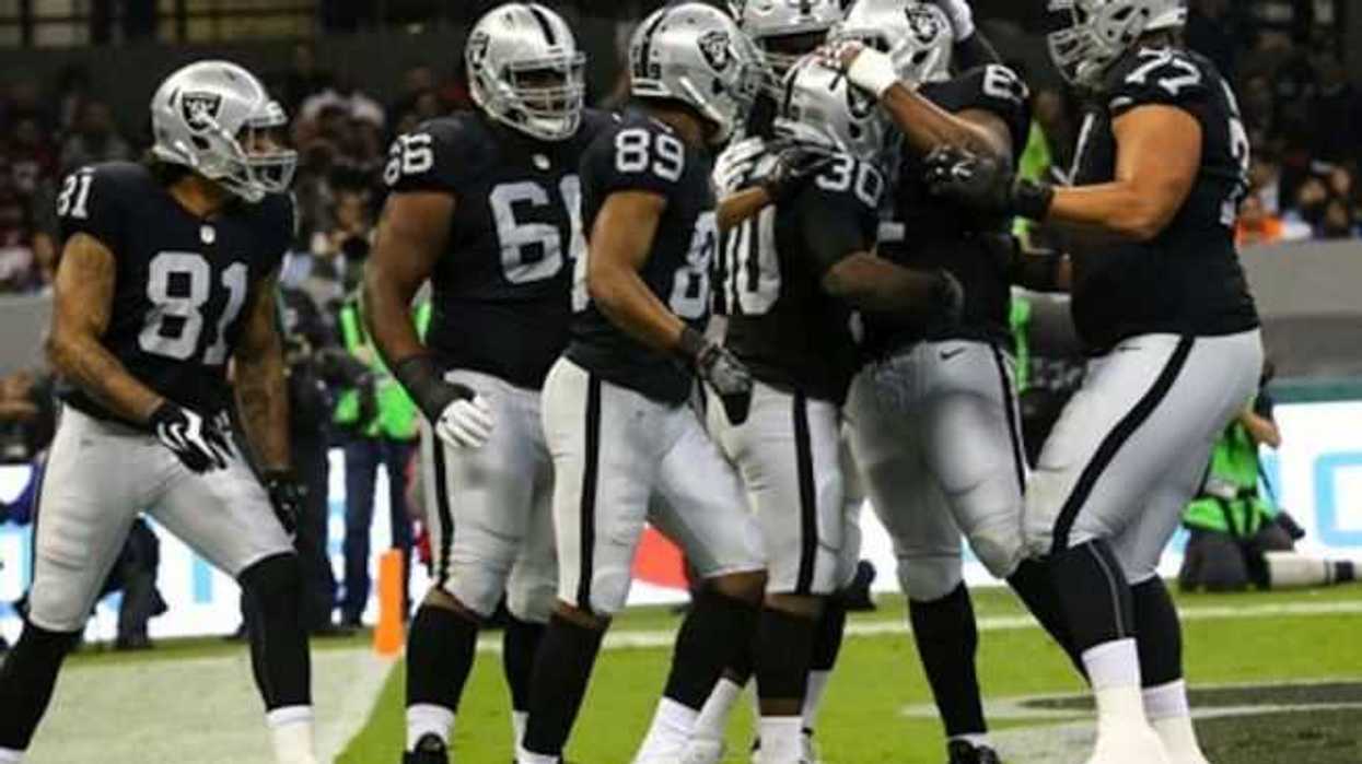 raiders-firma-al-veterano-tacle-defensivo-ahtyba-rubin-para-la-nfl