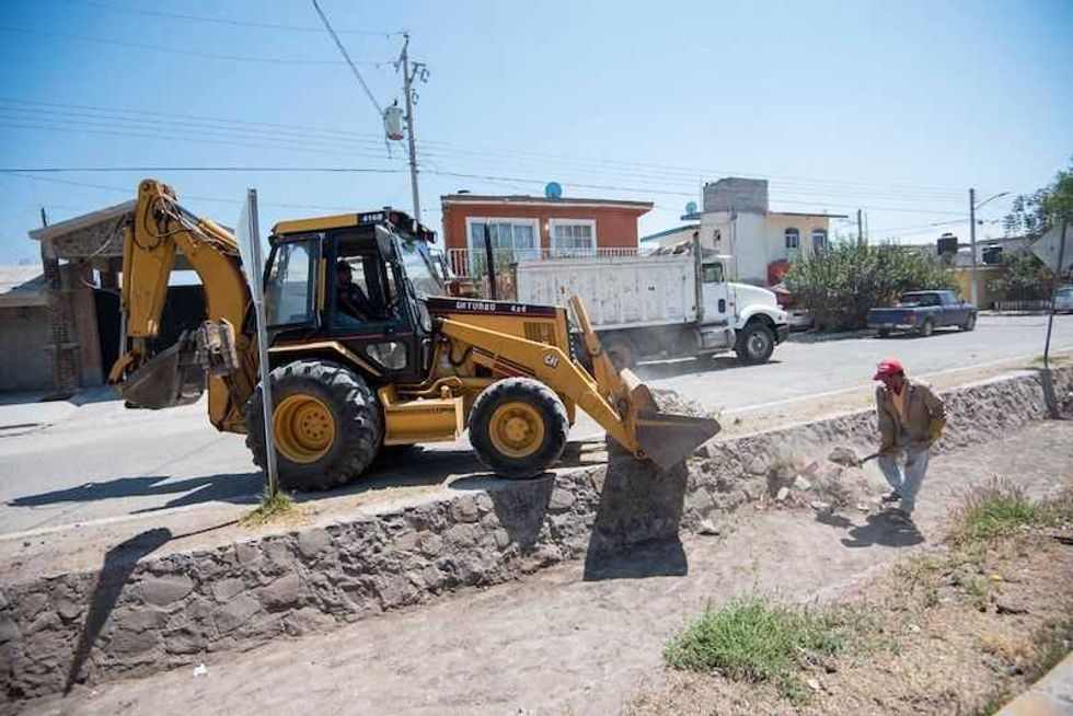 Realiza El Marqués desazolve de drenes