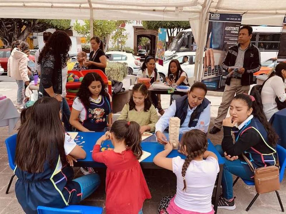 realiza icateq feria de servicios en san juan del rio 2 1