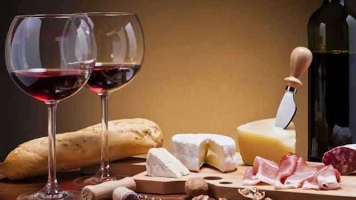 realizan-evento-de-colores-sabores-y-aromas-de-los-vinos