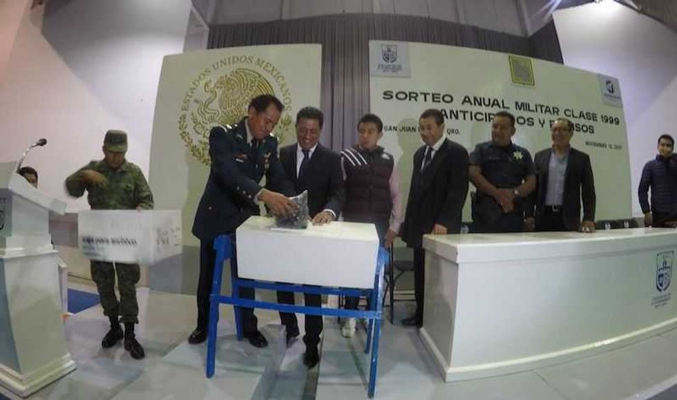 realizaron sorteo del servicio militar nacional en san juan del rio 4