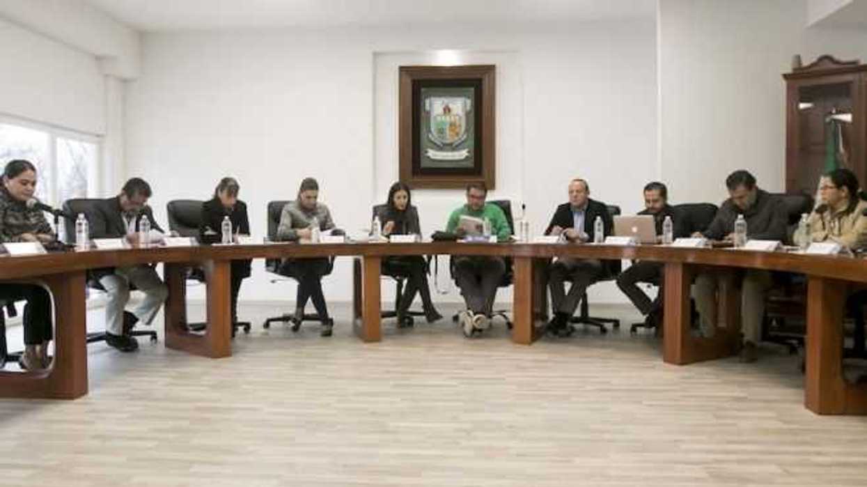 rechaza-morena-firmar-exhorto-a-amlo-para-bajar-precio-de-gasolina