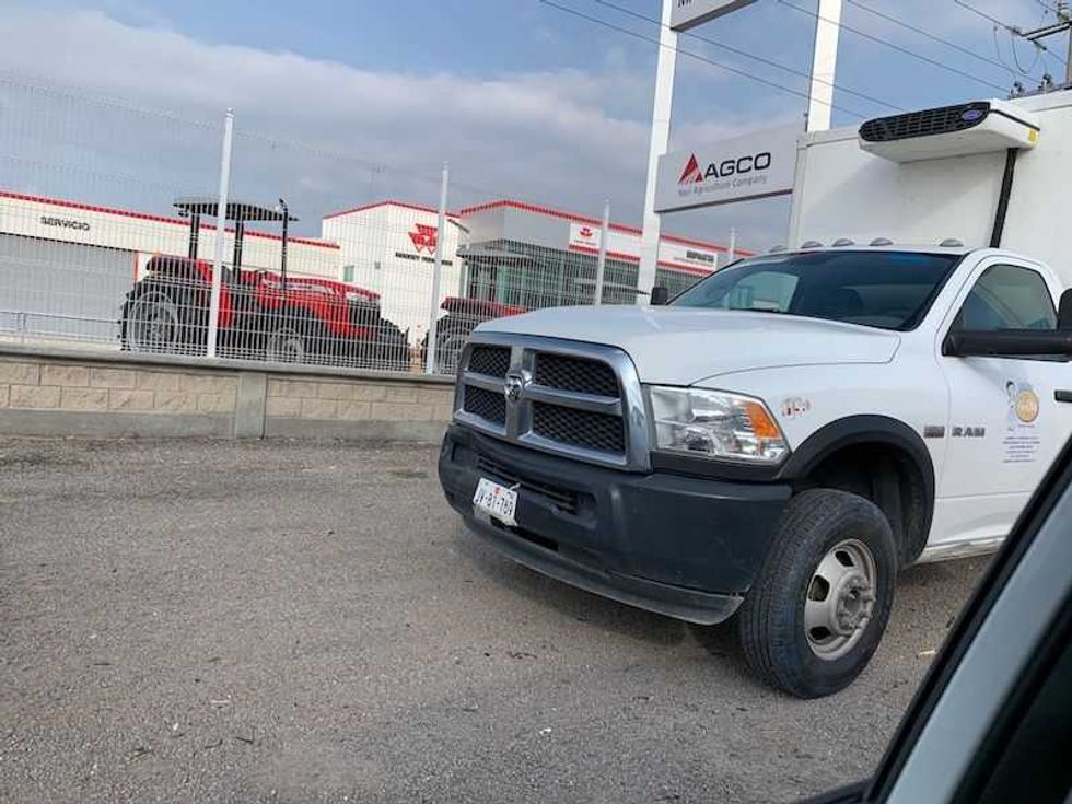 Recuperan camioneta con robada en la México Querétaro