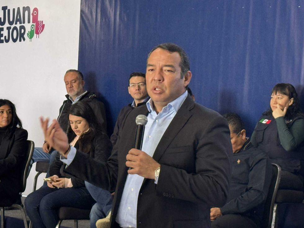 Refugio temporal habilitado en San Juan del Río para atender a personas en situación de calle durante temporada invernal 2025.