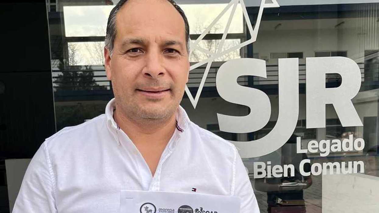 Regidor Oscar Sandoval presenta iniciativa de exenciones fiscales para migrantes retornados en San Juan del Río, Querétaro